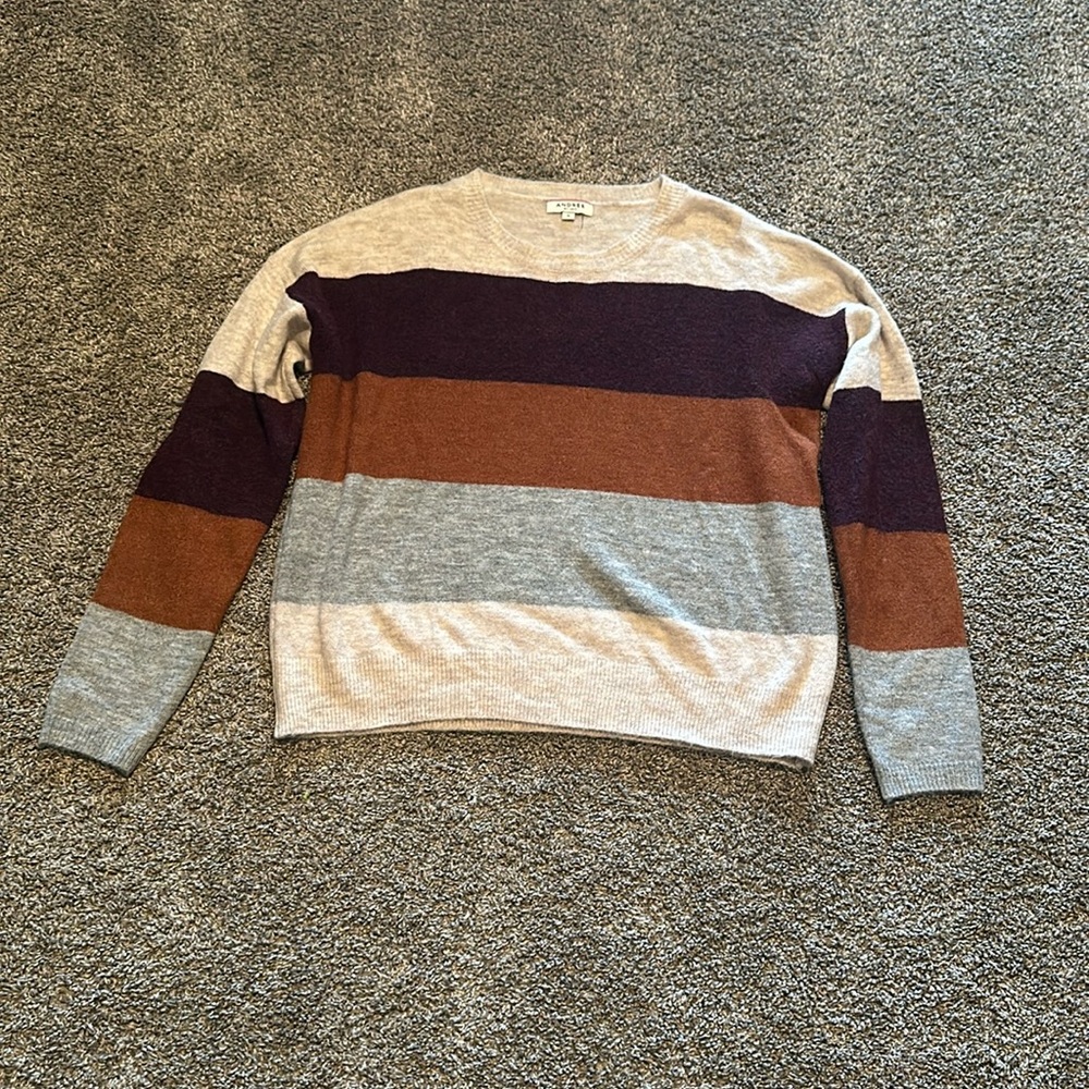 Colorblock Women’s Sweater Size Small
